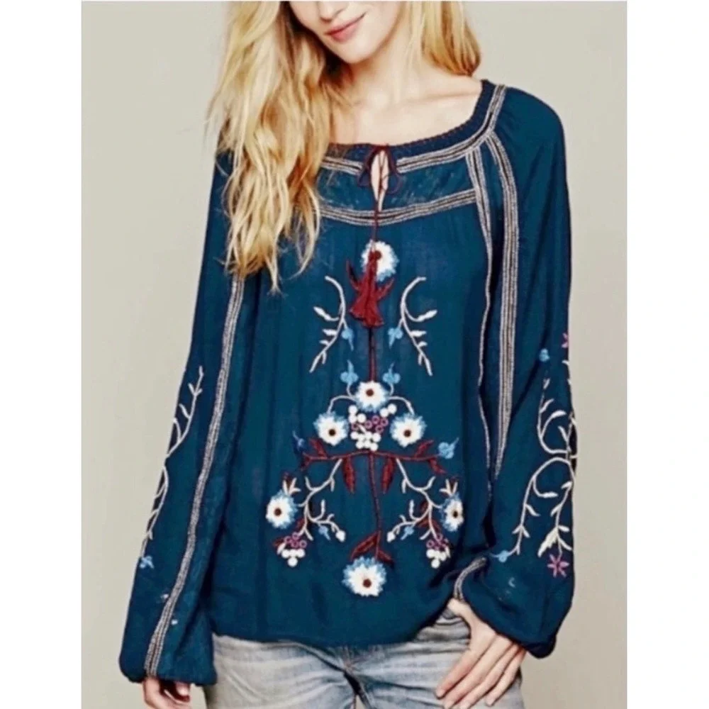 Free People Tiger Lily Embroidered Blouse Womens M Teal Floral Lace Boho Peasant